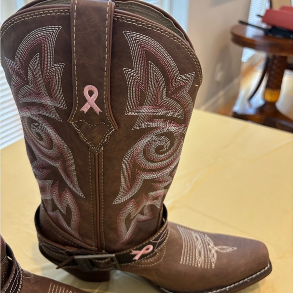 Durango Brown with Pink Bow detail-Boots with Classic Design - Picture 3 of 11